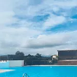 Mini villa avec piscines résidence Santa Giulia Сasa de vacaciones *
