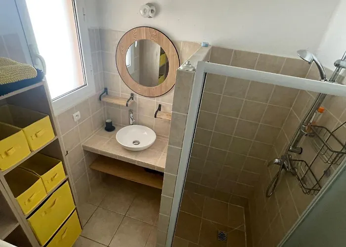 Mini Avec Piscine A Santa Giulia Porto-Vecchio (Corsica)